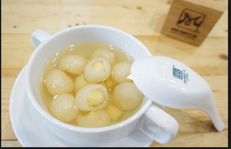 13 Lợi ích sức khỏe tuyệt vời của hạt sen mà bạn nhất định phải đọc