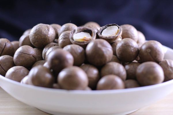 Giá hạt mắc ca ở Việt Nam